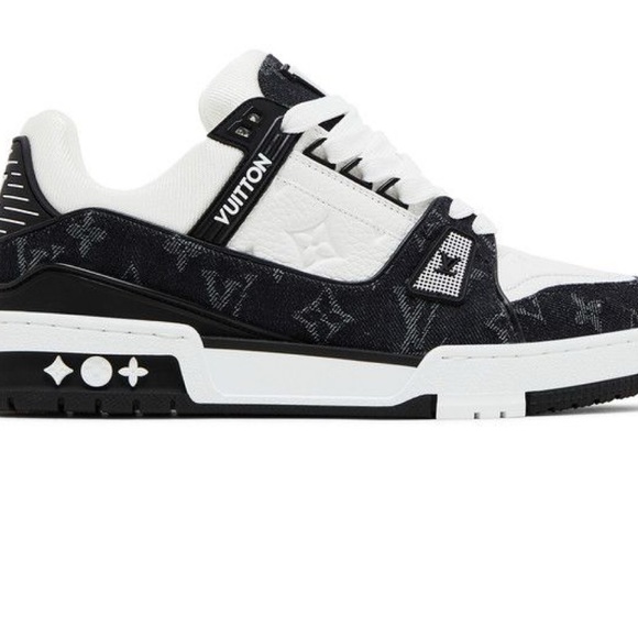 Louis Vuitton Men's Black and White Sneakers